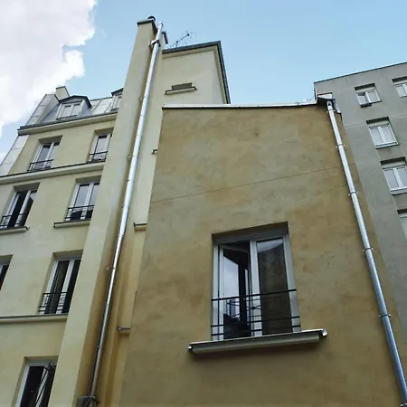 Montmartre Clignancourt Отель