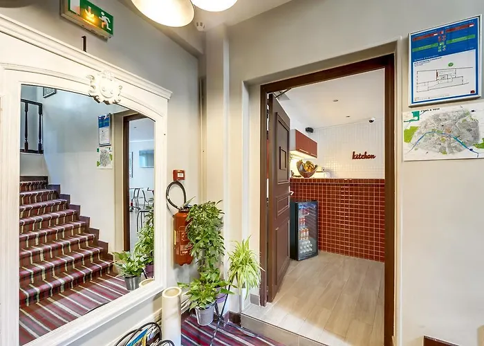 Hotel Montmartre Clignancourt *