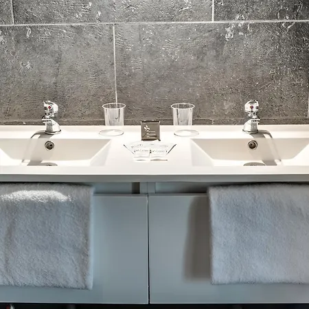 Montmartre Clignancourt Париж