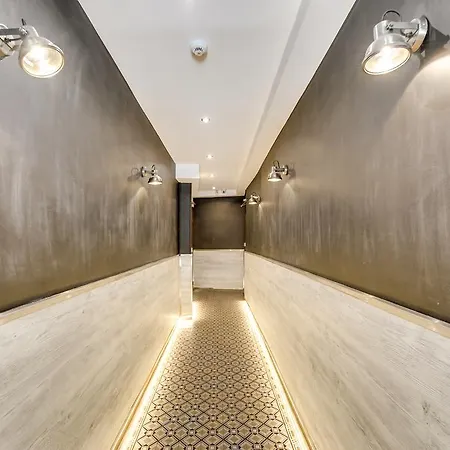 Montmartre Clignancourt *