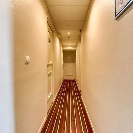 Montmartre Clignancourt Hotel