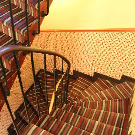 Hotel Montmartre Clignancourt