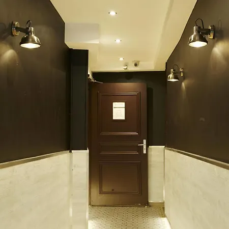 Montmartre Clignancourt Paris