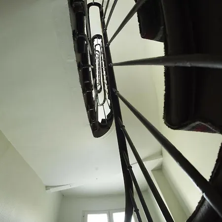 Montmartre Clignancourt Paris