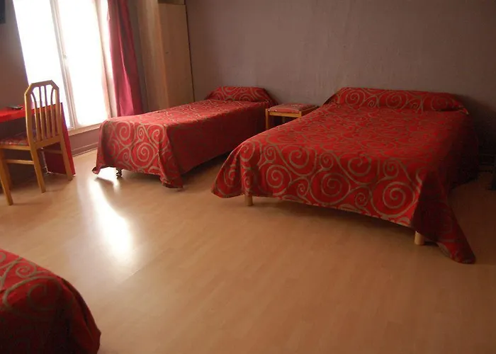 Hotel Montmartre Clignancourt Paris