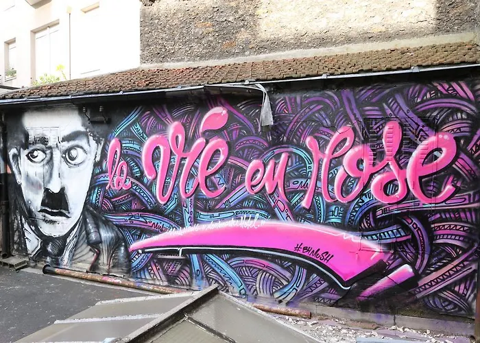 Montmartre Clignancourt Paris