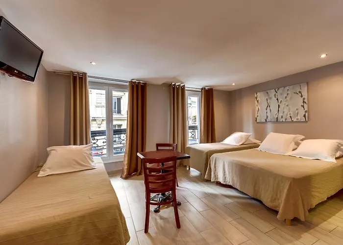 Montmartre Clignancourt Hotel Paryż