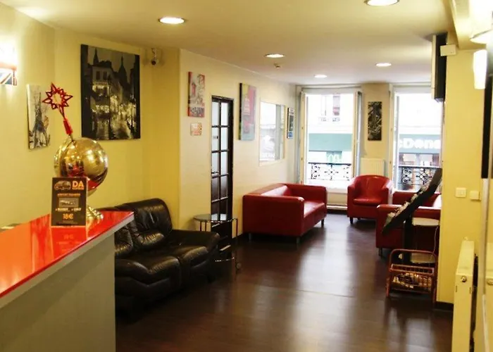 Montmartre Clignancourt Hotel