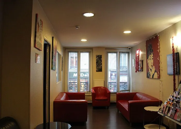 Montmartre Clignancourt Hotel *