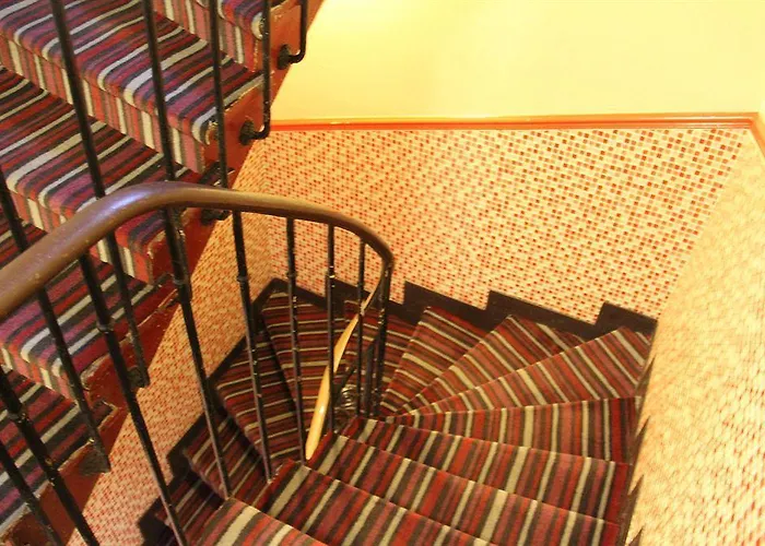 Hotel Montmartre Clignancourt