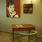 Hotel Montmartre Clignancourt *